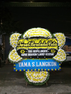 Papan Bunga Duka di Tanjungbaru